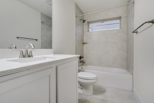 Building Photo - 8612 Cumbrae Ln