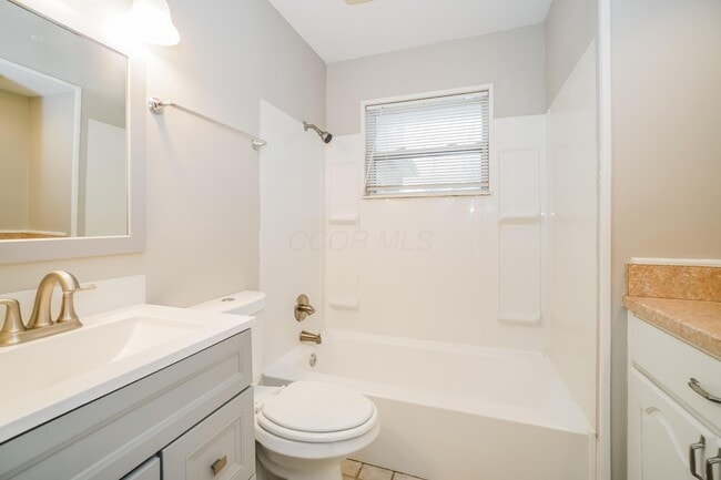 Building Photo - 3622 Washburn St