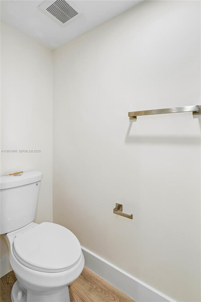 Building Photo - 11551 Royal Palm Blvd