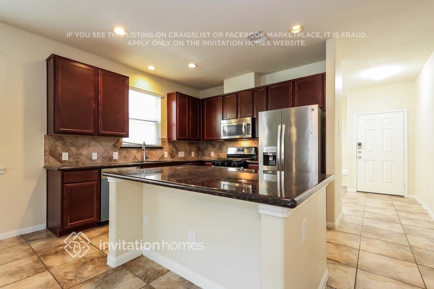 Building Photo - 30631 Gardenia Trace Dr