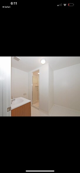 Primary Photo - 1682 Alta Vista Ave