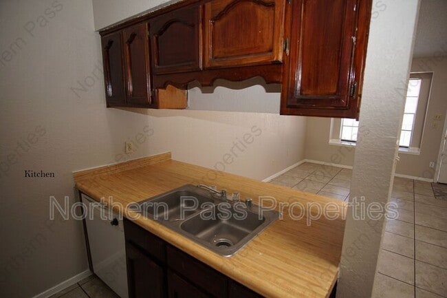 Building Photo - 1376 Trudy Elaine Dr
