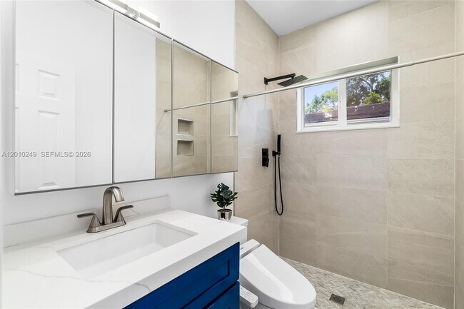 Building Photo - 7800 SW 57th Ct