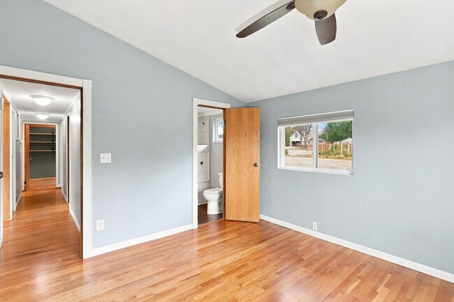 Building Photo - 1746 NW 39th St