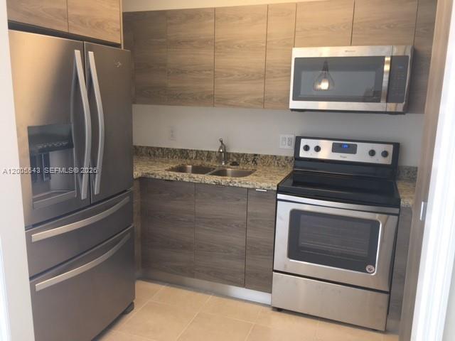 Building Photo - 805 NE 138th St