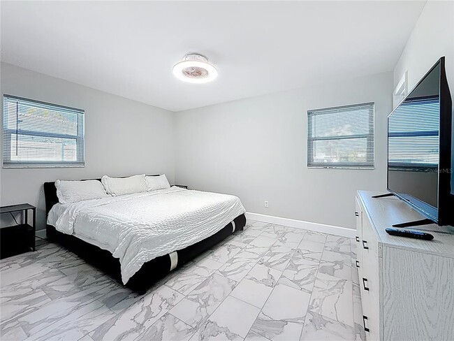 Building Photo - 10709 Donbrese Ave