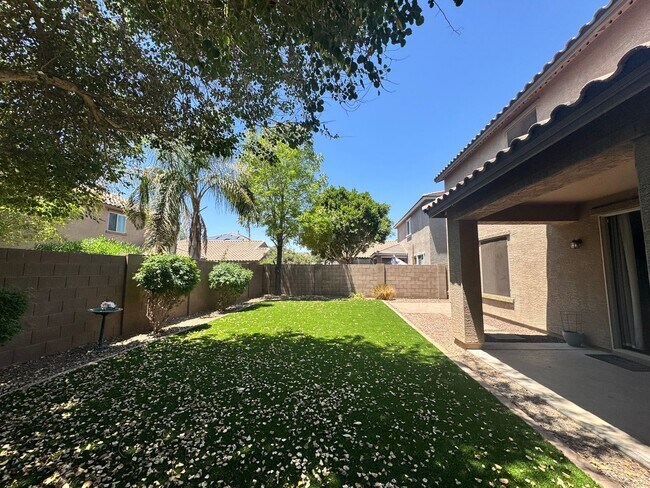 Building Photo - 4 BEDROOM HOME IN COLDWATER RANCH