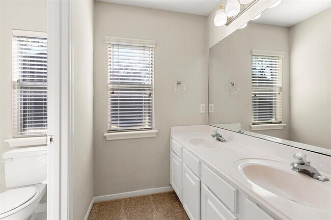 Building Photo - 91 S Downy Willow Cir