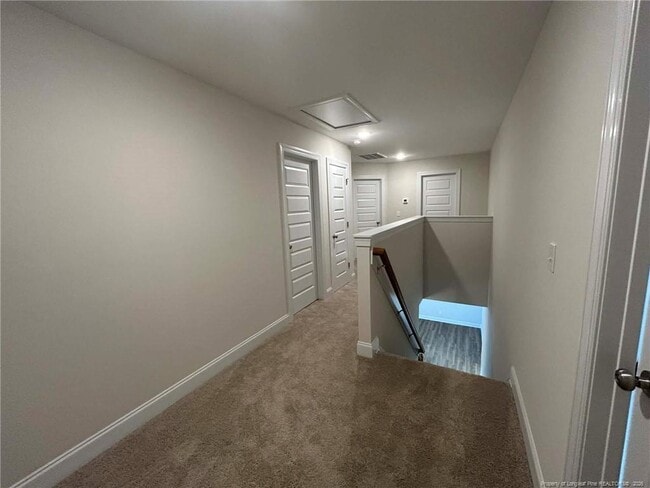 Building Photo - 244 Brickhill Dr