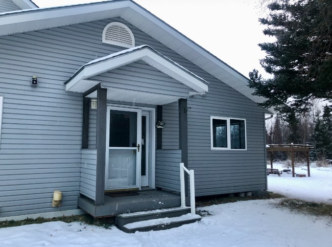 Building Photo - 12100 E Woodstock Dr