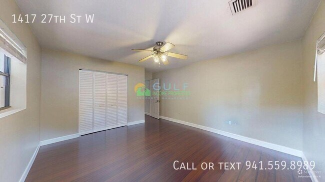 Building Photo - 1417 27th St W
