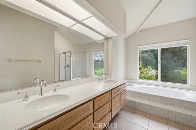 Building Photo - 5 Belcanto