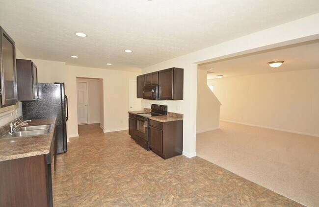 Building Photo - 8341 Sansa St