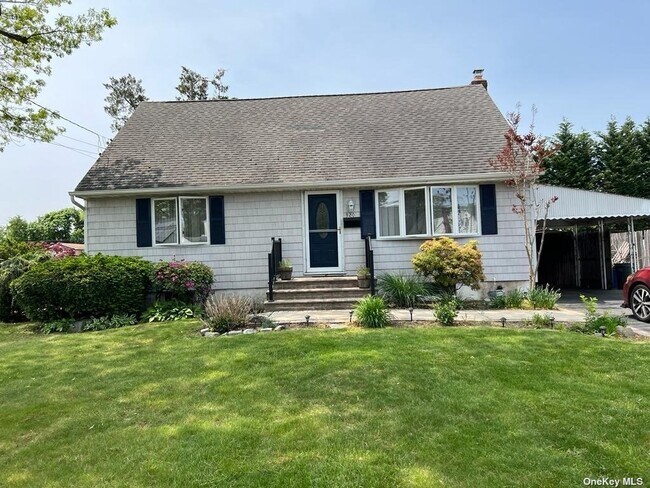Primary Photo - 320 W 13th St