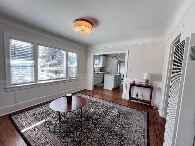 Building Photo - Fully Updated Home in San Leandro Available for Rent!!