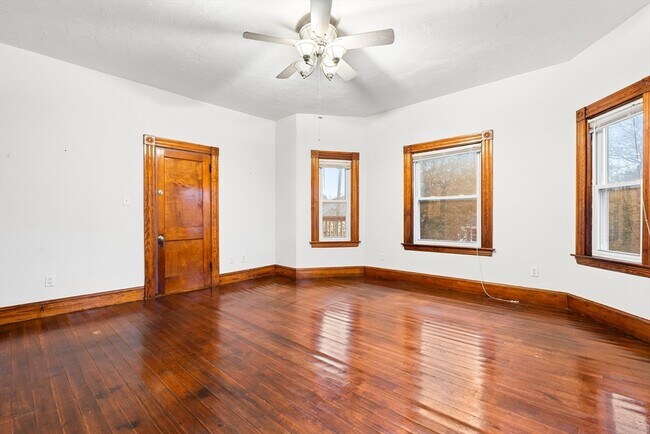 Building Photo - 64 Crapo St