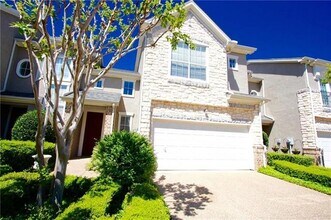 Building Photo - 2619 Corbeau Dr