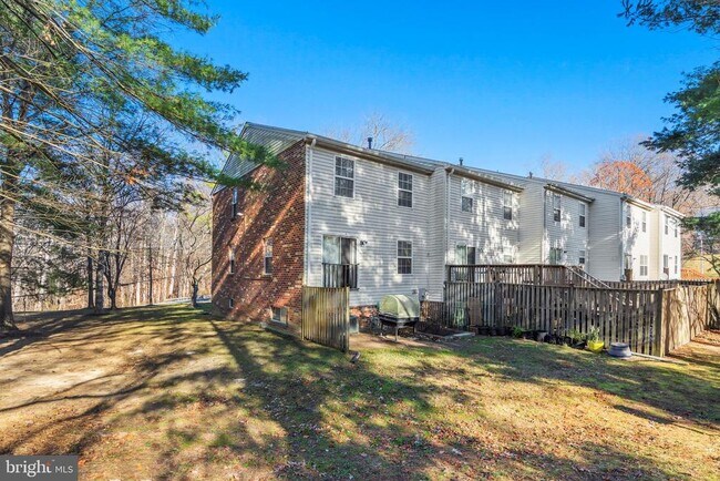 Building Photo - 5501 E Boniwood Turn