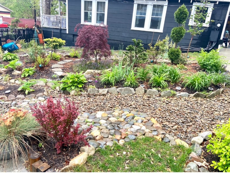 Building Photo - 306 Davis St