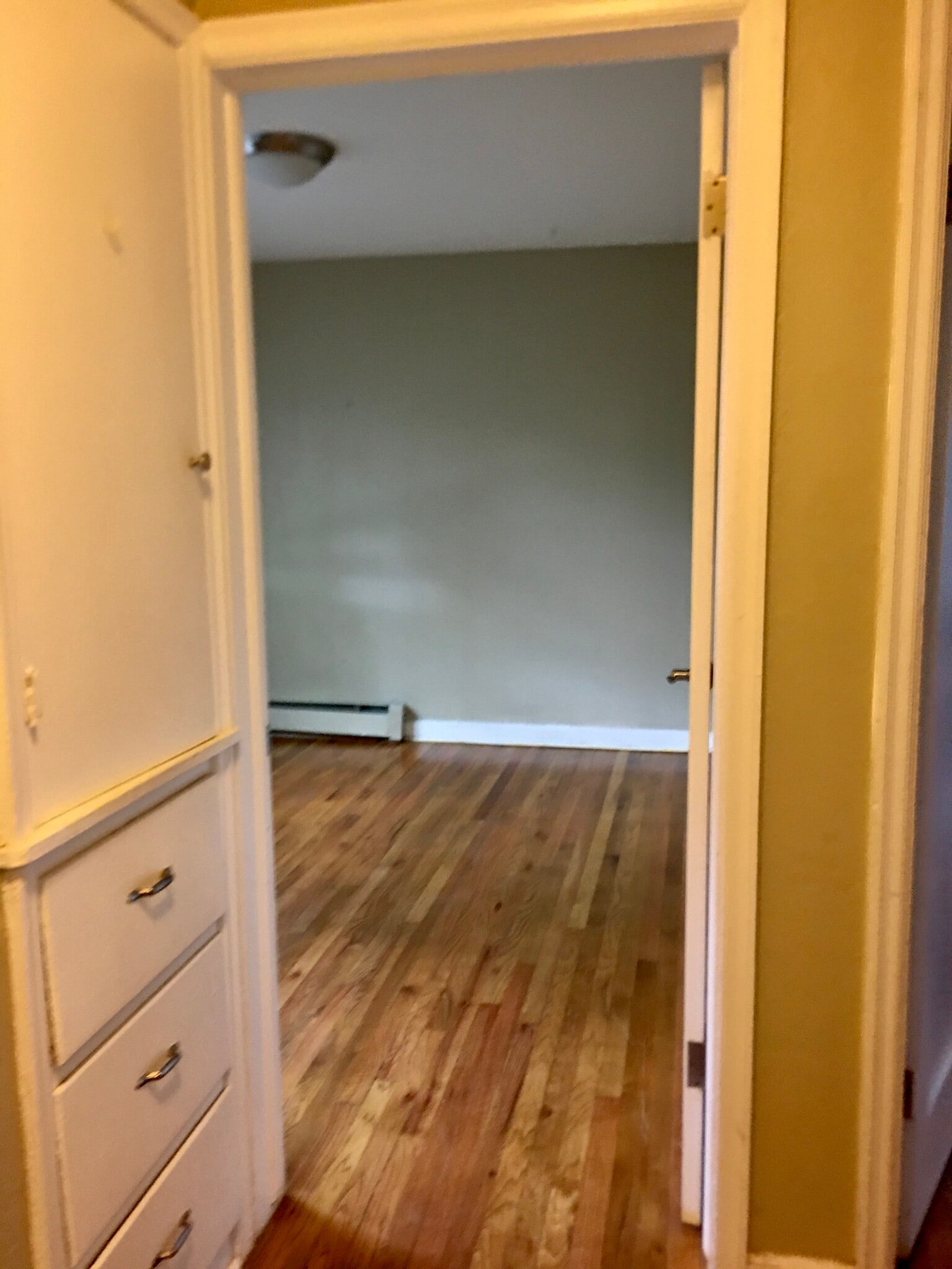 Room entrance - 760 Dexter St