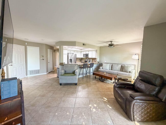 Building Photo - 78301 Terra Cotta Ct