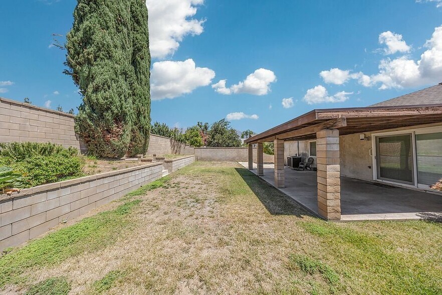 Building Photo - 7750 Perlite Ct