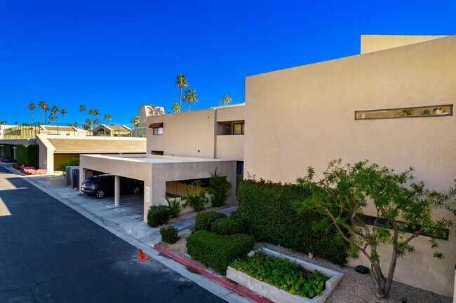 Building Photo - 255 S Avenida Caballeros