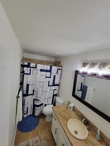 Building Photo - 4263 Towne Lake Ct