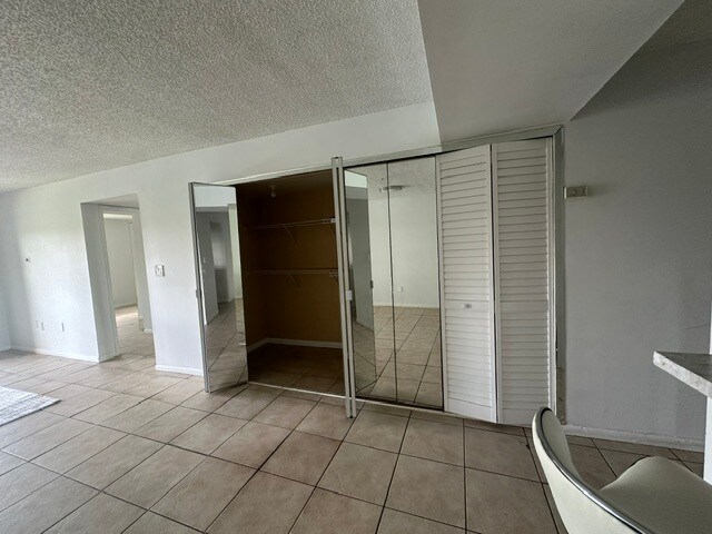 Building Photo - 10290 NW 9th Street Cir