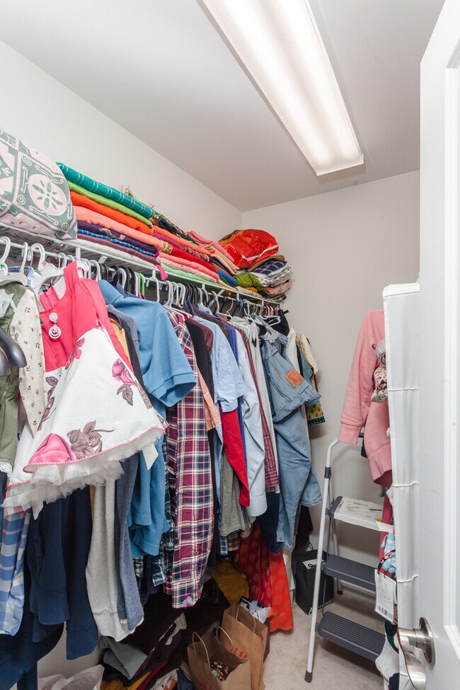 Building Photo - 1437 Crimson Ln