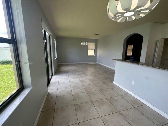 Building Photo - 3473 W 86th Terrace