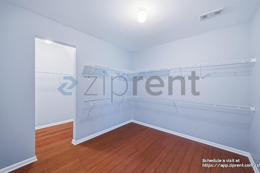 Building Photo - 1305 Rockbass Rd