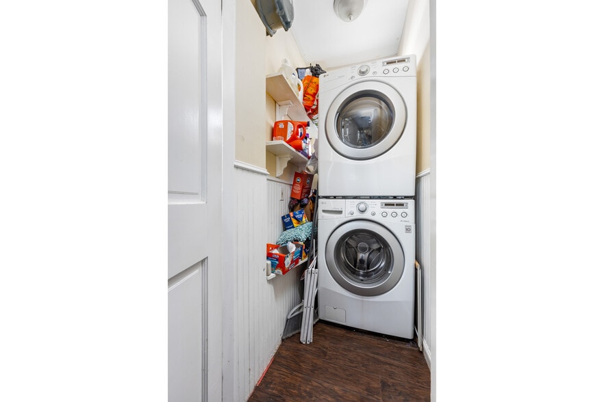 Laundry - 19 Royal St