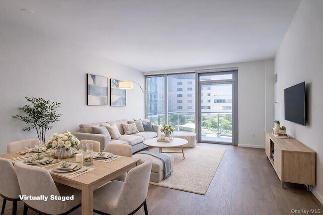 Building Photo - 133-27 39th Ave