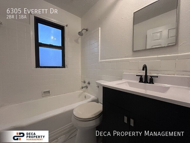 Building Photo - 6305 Everett Dr