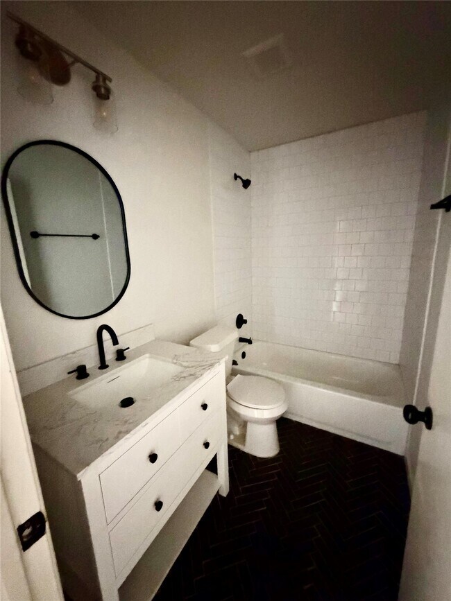 Building Photo - 23103 Calico Corners Ln