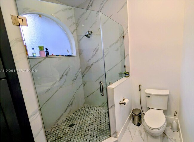 Building Photo - 20478 Vía Marisa