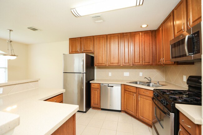 Building Photo - 1620 Grable Cove Ln