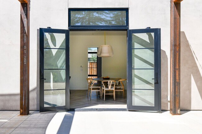 Building Photo - Discover NapaLuxe, A Newly Constructed Pri...