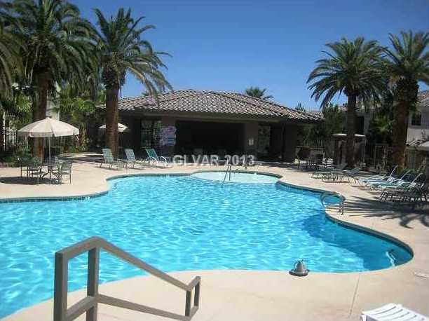 Building Photo - *CUTE 2 MASTER BEDROOM CONDO IN GATED COMMUNITY!!*