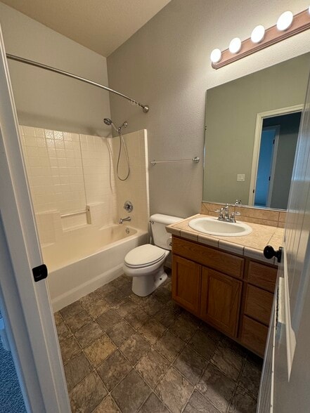 Building Photo - 7431 Stonefield Dr