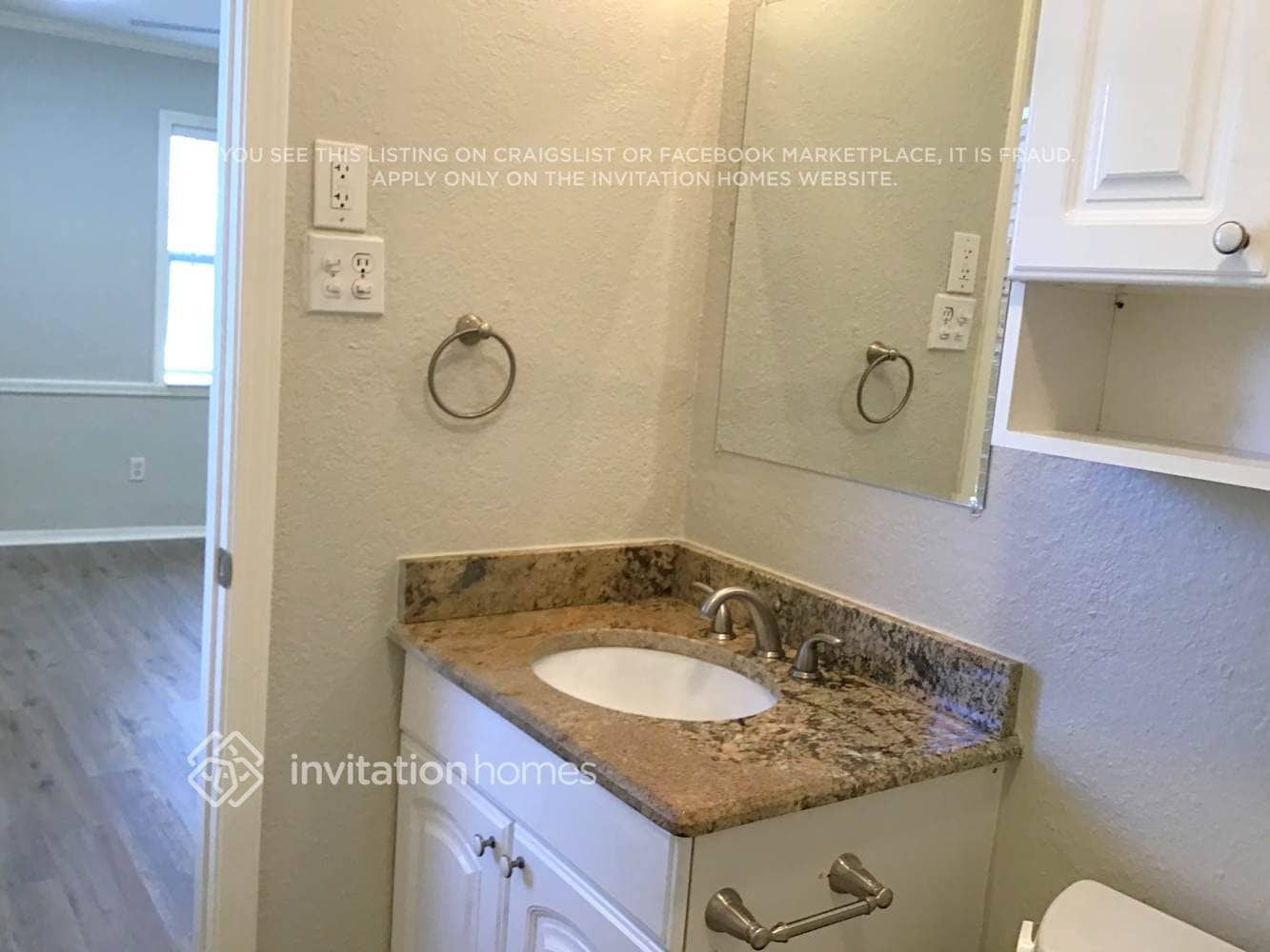 Building Photo - 436 Lexington Ln