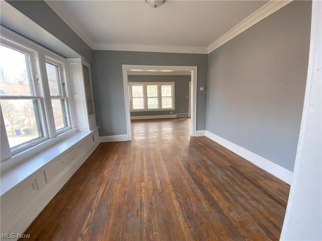 Building Photo - 3680 E 144th St