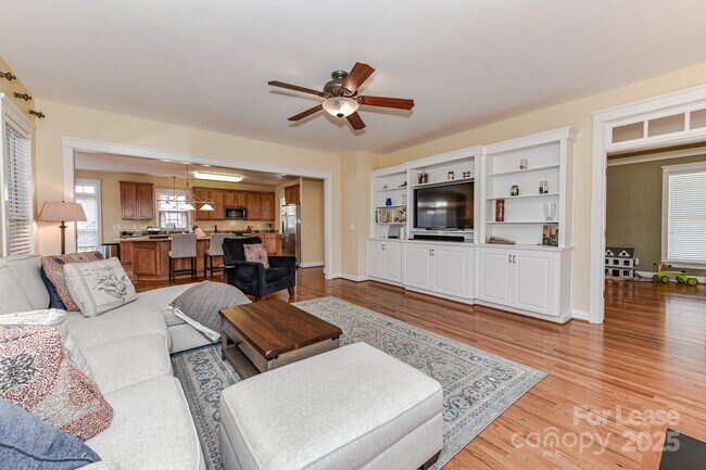 Building Photo - 16727 Spruell St