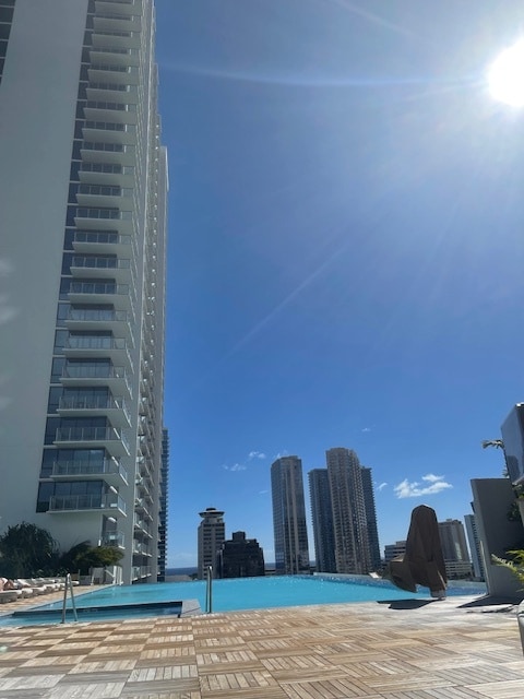 Building Photo - 1515 Liona St