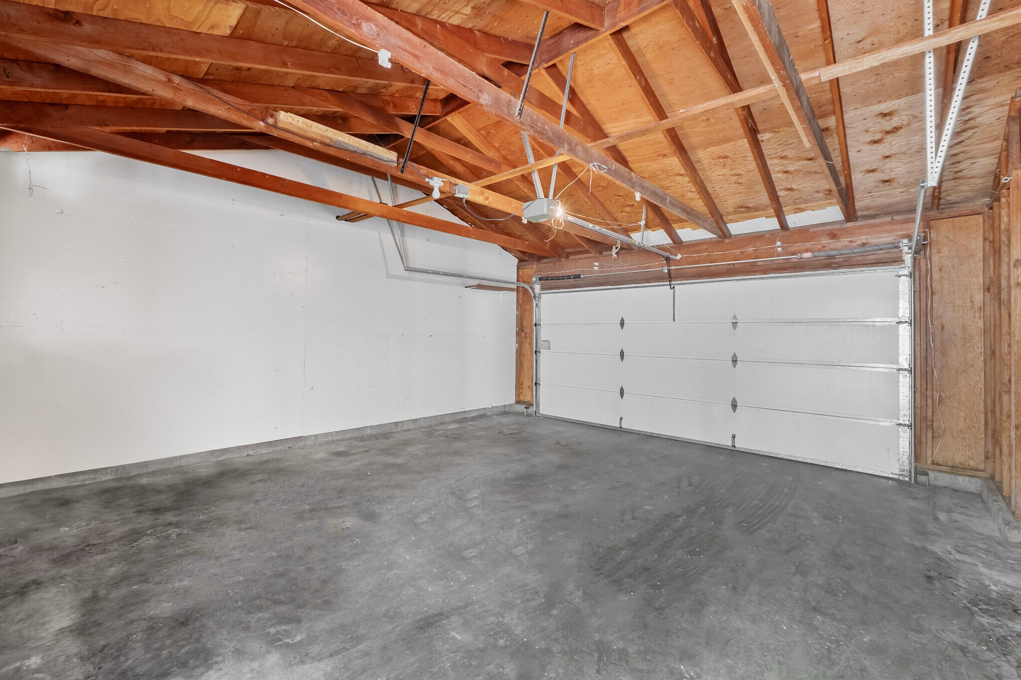 Building Photo - 4251 Apollo Cir