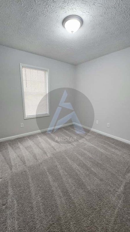 Building Photo - 4433 Coopers Creek Dr SE