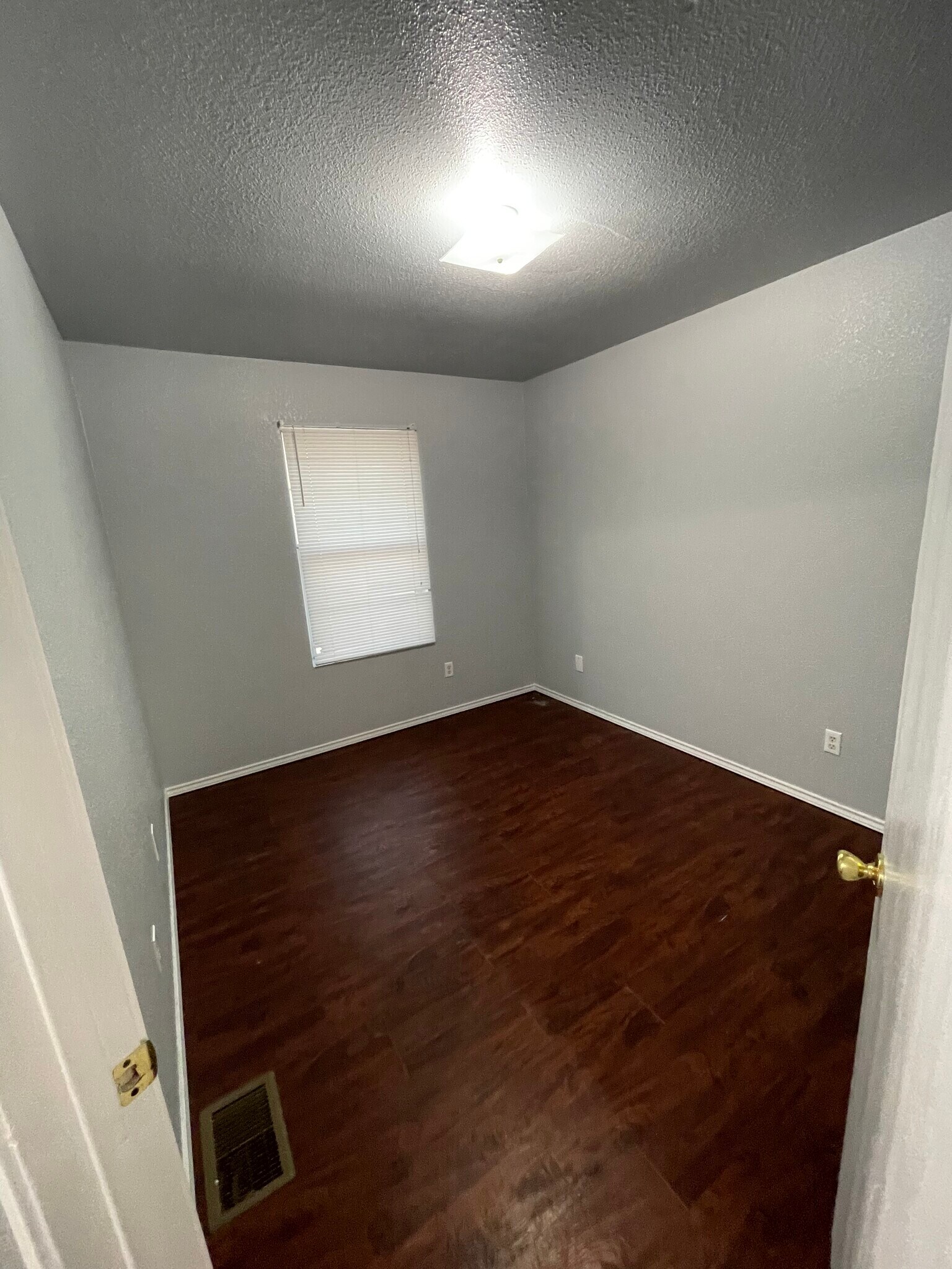 Building Photo - 4408 Mattie Dr
