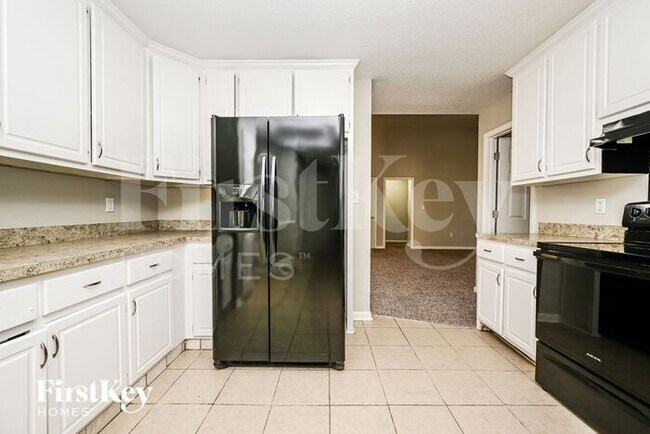 Building Photo - 340 Weatherly Dr