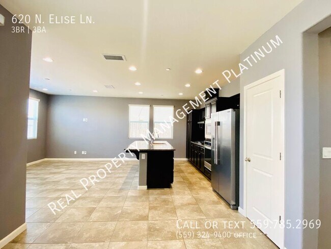 Building Photo - $2,250 3 Bedroom In Canyon Creek Community...